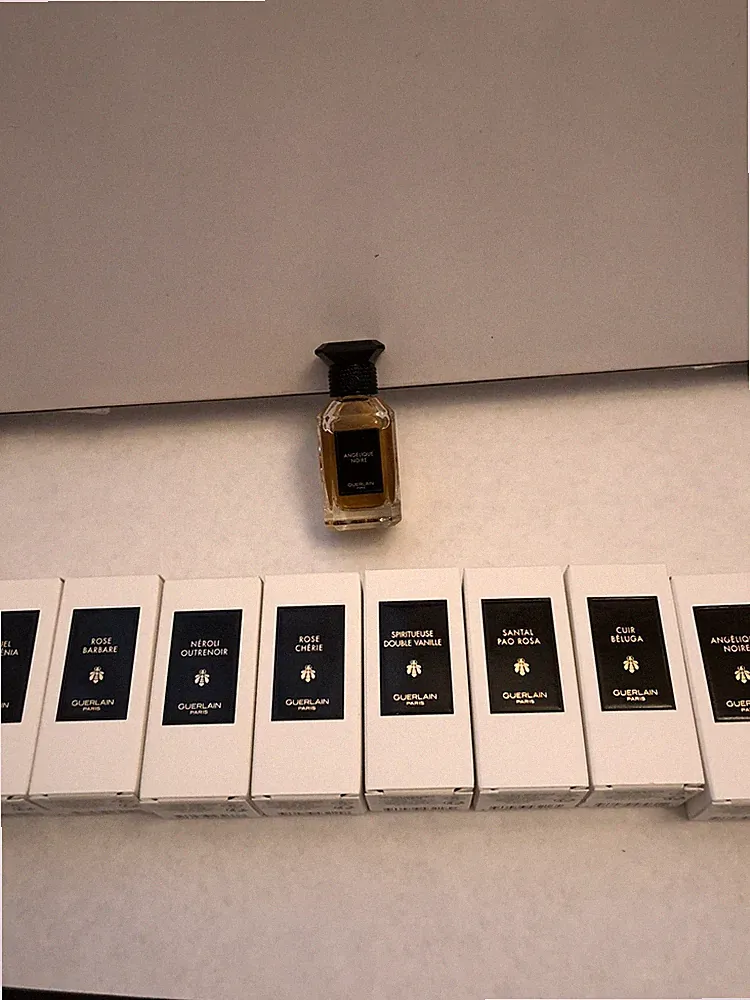 Guerlain Choose any 1 scent ONLY