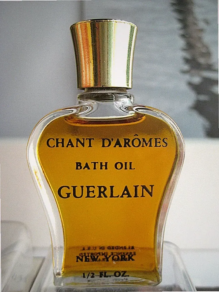 New **RARE** Bath Oil 1/2 oz Chant D'aromes Guerlain Perfume Vintage